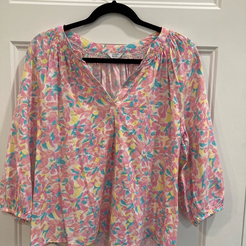 Crown and Ivy pastel peasant blouse